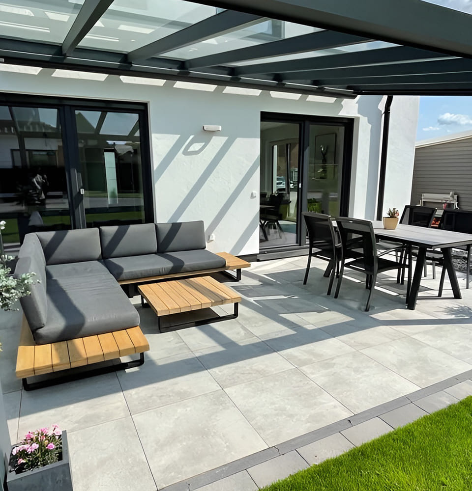 Verlegung von Keramikplatten aussen | M. Elias Bau